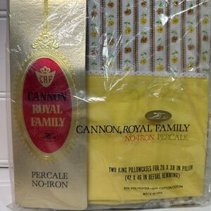 Vtg Cannon Royal Family Yellow Floral Flower Power King Pillowcase Set Of 2 New